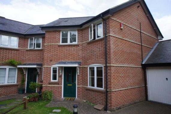 3 Bedroom Semi-Detac...